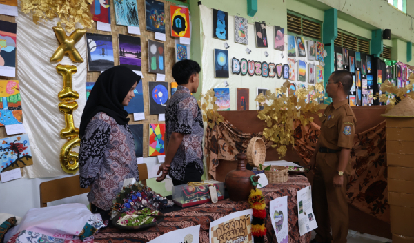 PAMERAN KOLABORASI SENI BUDAYA DAN PKWU